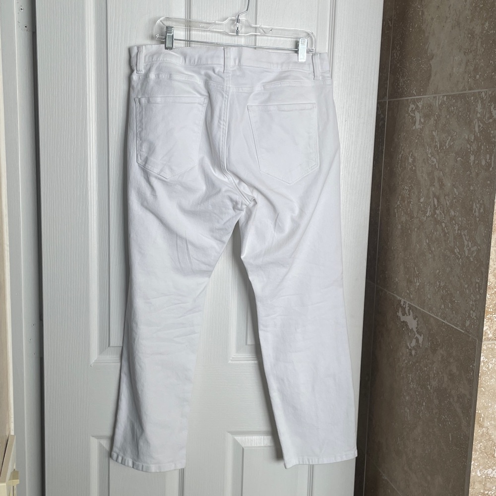 Amazon Essentials - White Denim Five Pocket Jeans. - image 3